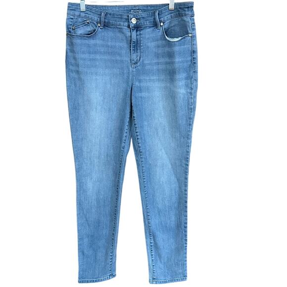Chico's Jeggings Women's Light Wash Denim Jeans Size 8 - Picture 1 of 5